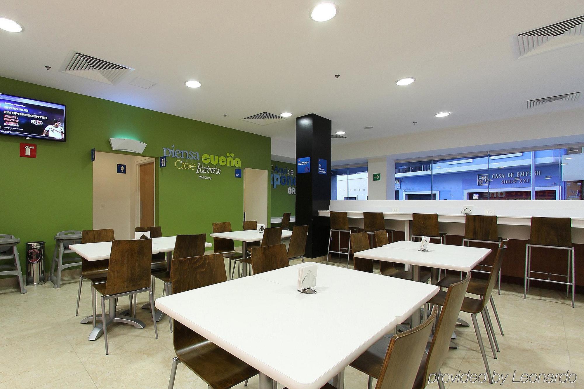 One Villahermosa Centro ร้านอาหาร รูปภาพ