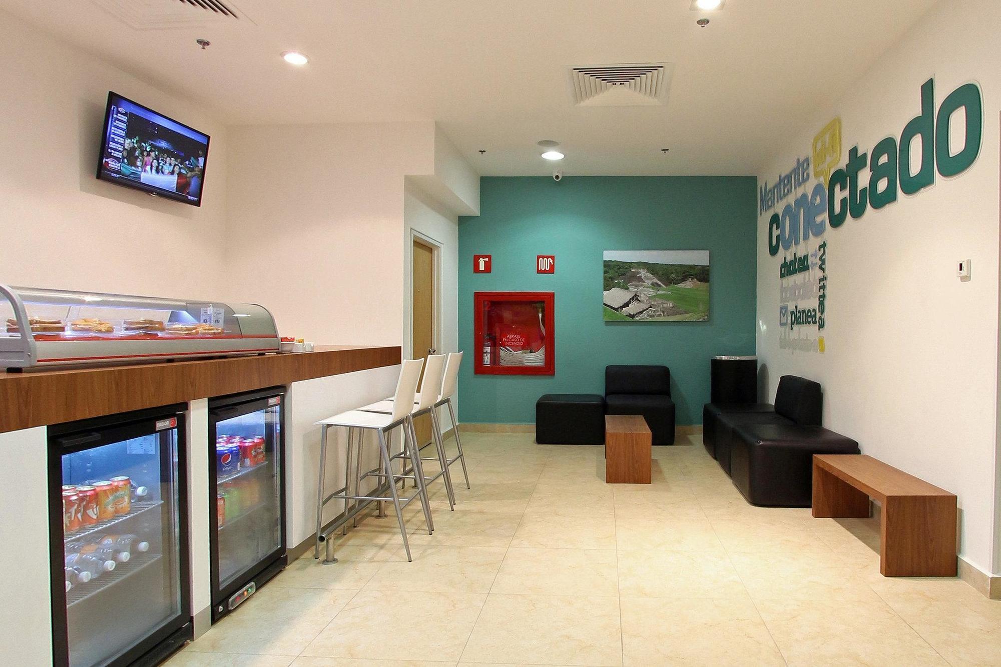One Villahermosa Centro ภายนอก รูปภาพ